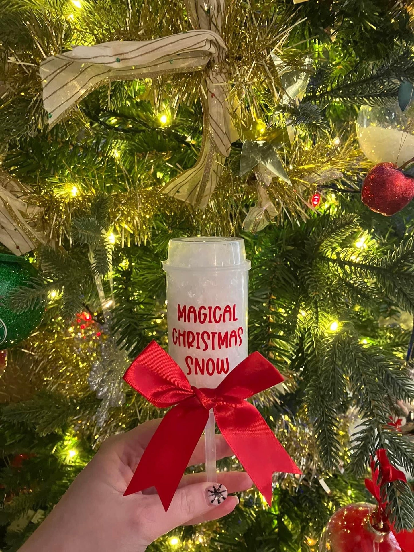 Magical Snow Poppers