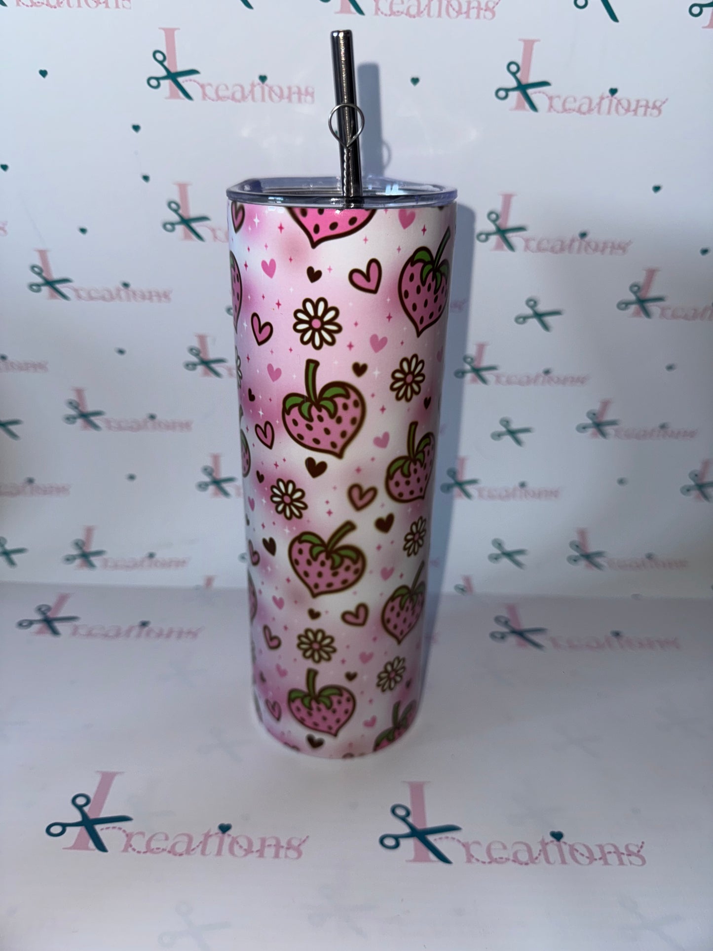 20oz Strawberry Design Whoopsie Tumbler