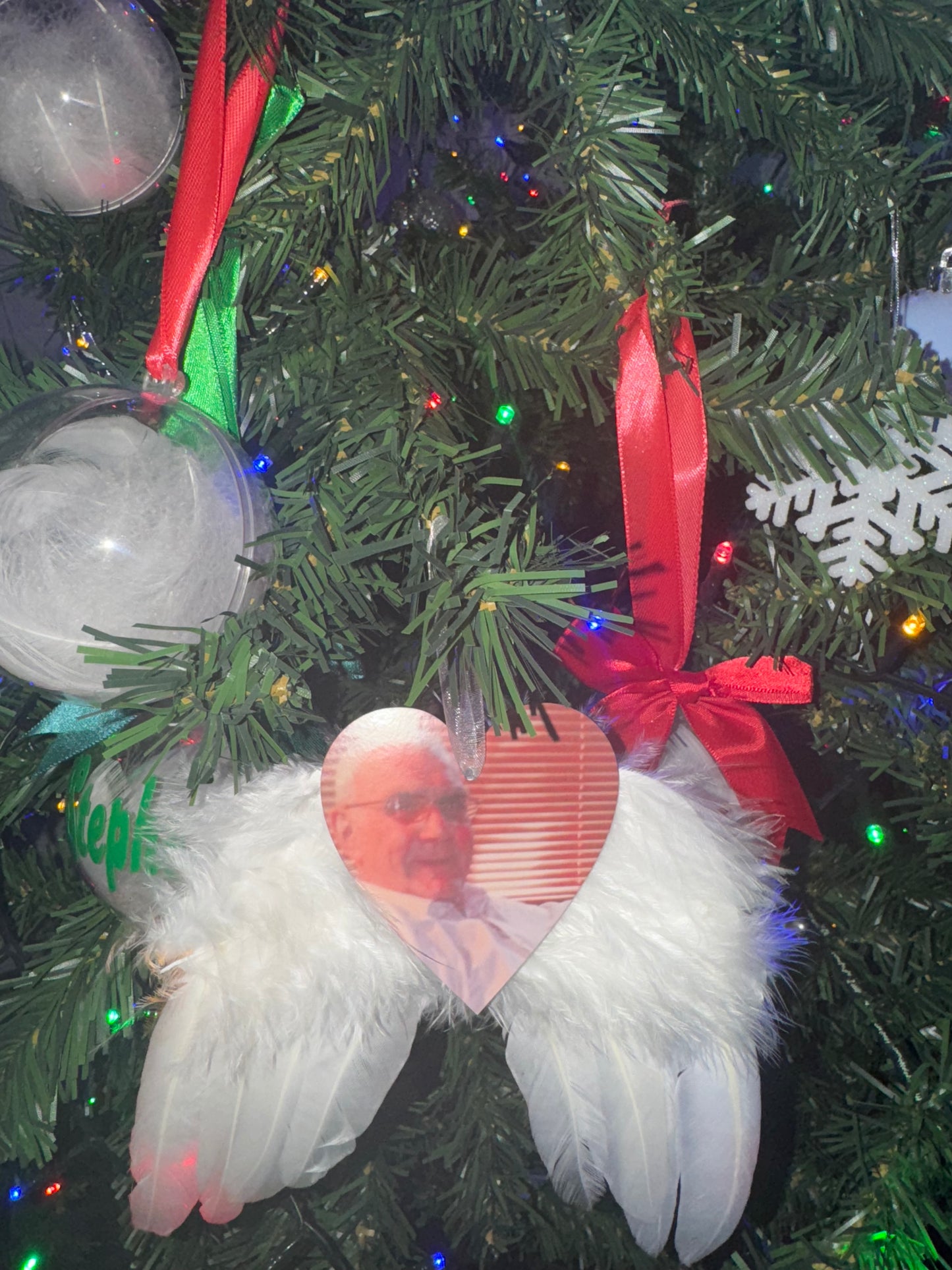 Angel wing baubles