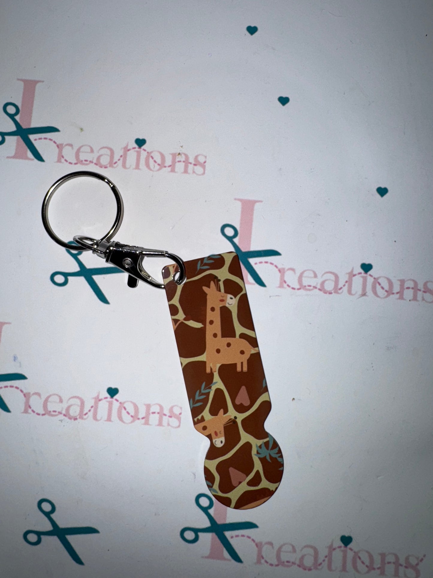 Giraffe print design Trolley Keychain 🦒