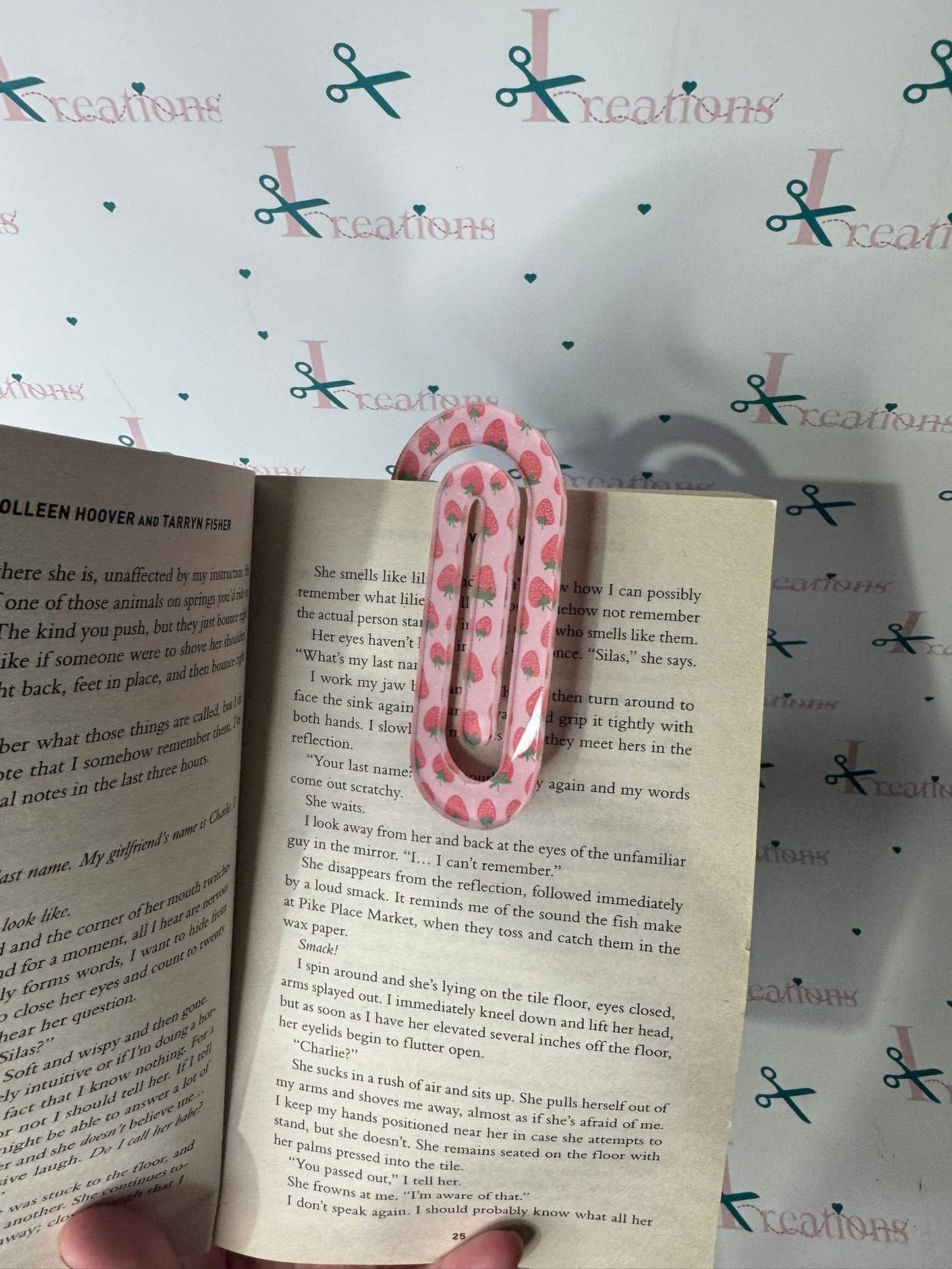 Jumbo paper clip bookmark
