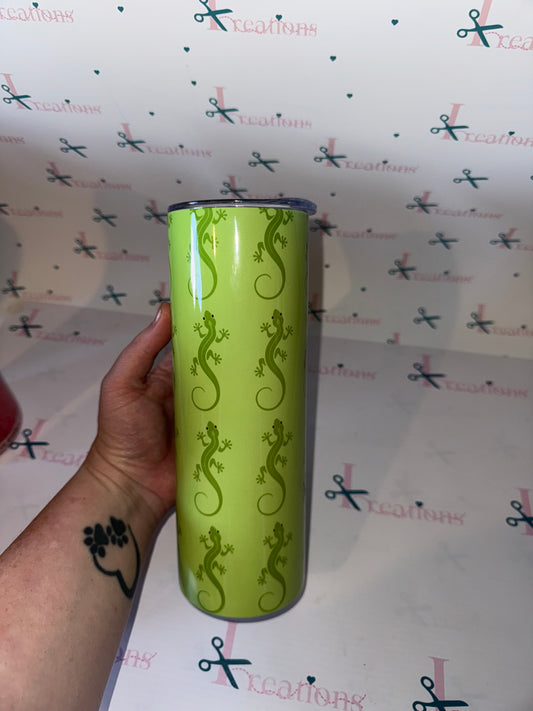 20oz green lizard  Design Whoopsie Tumbler